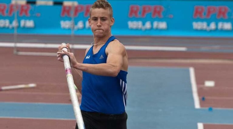 pole-vault-man - NewsOk