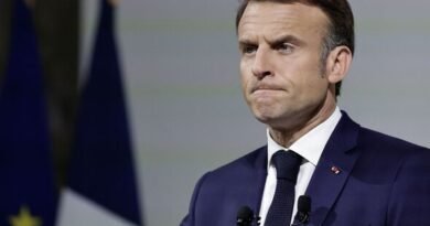 Emmanuel Macron should resign say a majority of French voters if his party loses the election 5430017