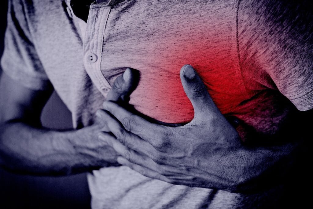 Photo by Tumisu - NewsOk heart attack, illness, health