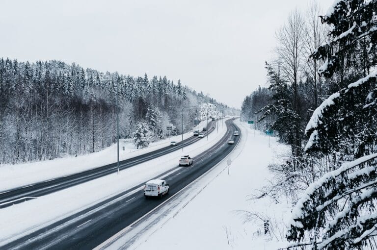 Photo by jrydertr - NewsOk highway, winter, season