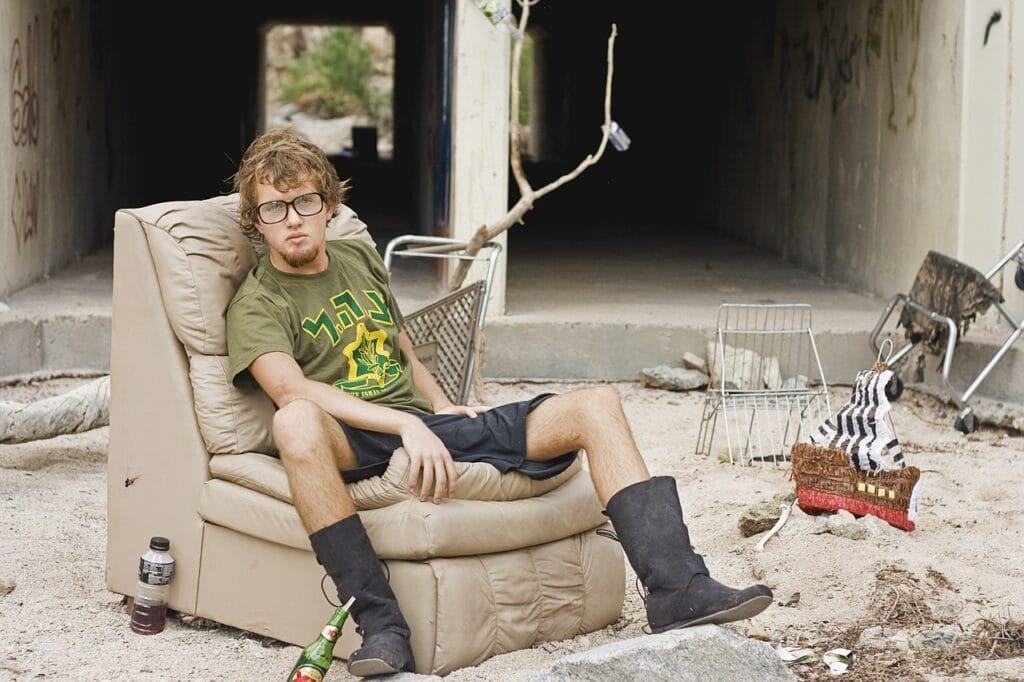 Pixabay, Photo by lannyboy89 - NewsOk man, homeless, homeless man