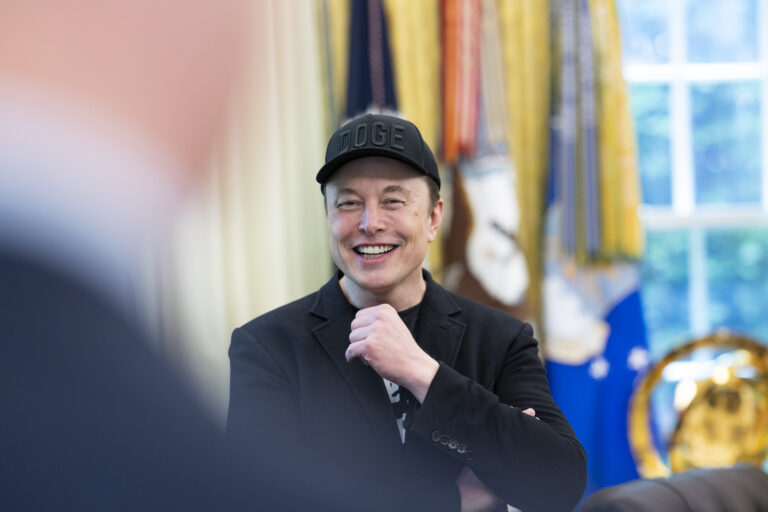 elonmusk_pb - NewsOk