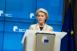 Ursula_von_der_Leyen_pb - NewsOk