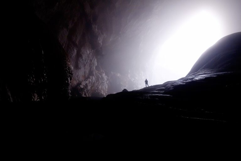 pixabay_cave - NewsOk