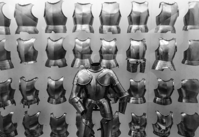 armour_pexels-pixabay - NewsOk