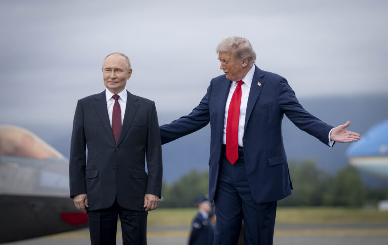 Trump_Putin_pb - NewsOk
