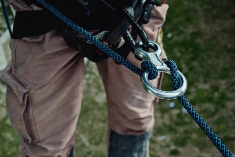 rappelling-1842180_1280 - NewsOk