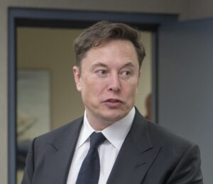 Elon_Musk_pb - NewsOk