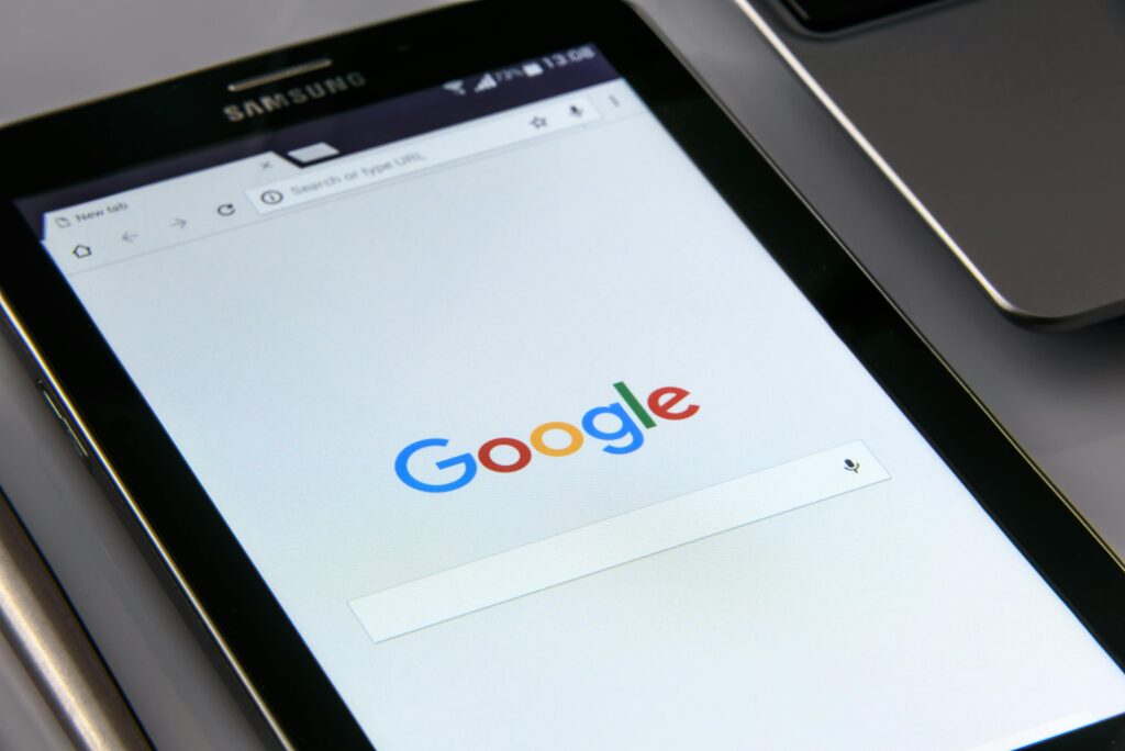 Google Cloud: Αποκαθίστανται σταδιακά οι υπηρεσίες μετά το ψηφιακό μπλακ άουτ σε Revolut, τράπεζες και NHS [BINTEO]