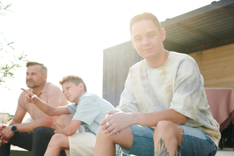 father_son_pexels - NewsOk