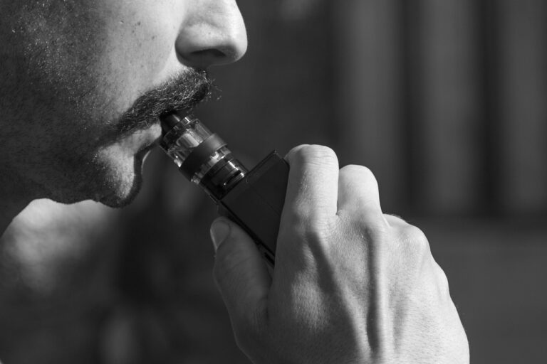 vaping-3576049_1280 - NewsOk