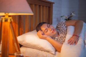 woman-sleeping_pixabay - NewsOk