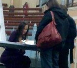 sophia_kinsella - NewsOk