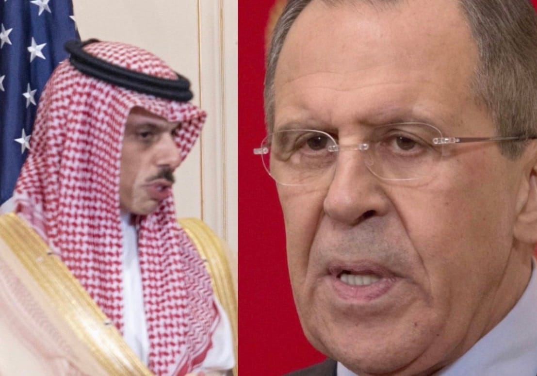 Split-screen image of two men in formal attire: left in a red-and-white checkered keffiyeh with a gold-trim robe in front of an American flag; right in glasses and a suit against a red backdrop.