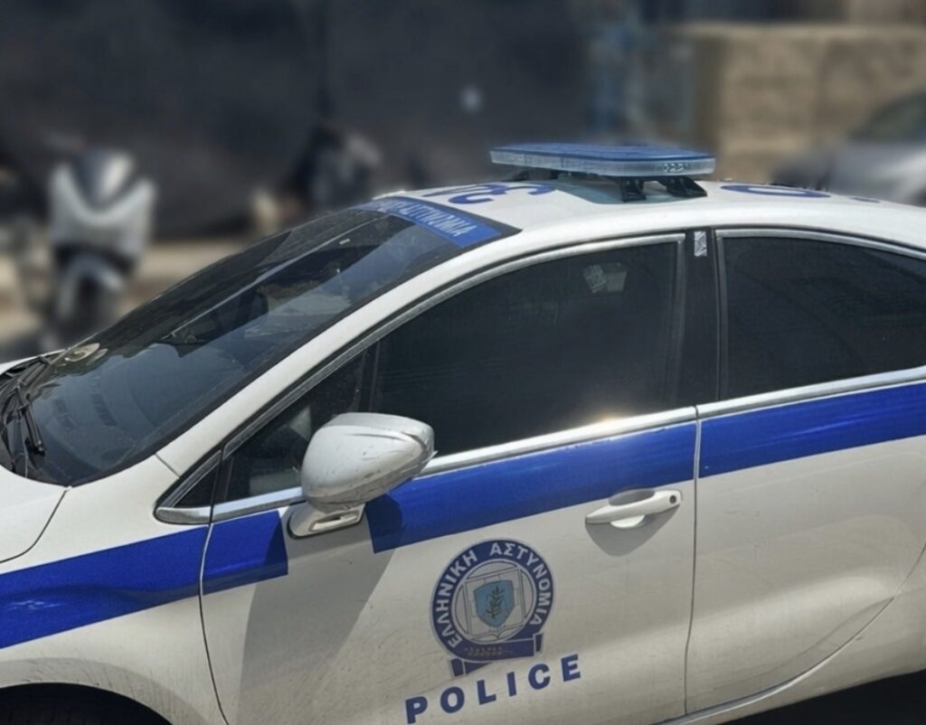 Αμαλιάδα: Εκπαιδευτικός καταγγέλλει επίθεση επειδή υπερασπίστηκε νεαρή – «Βλέπω το αυτοκίνητο να έρχεται κατά πάνω μου» [ΒΙΝΤΕΟ]