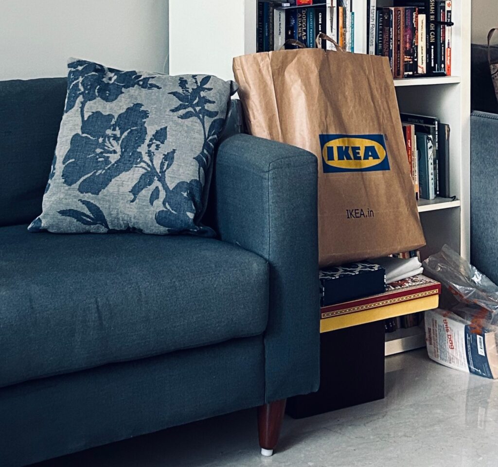 Το «φαινόμενο IKEA»: γιατί αγαπάμε περισσότερο ό,τι φτιάξαμε με τα χέρια μας